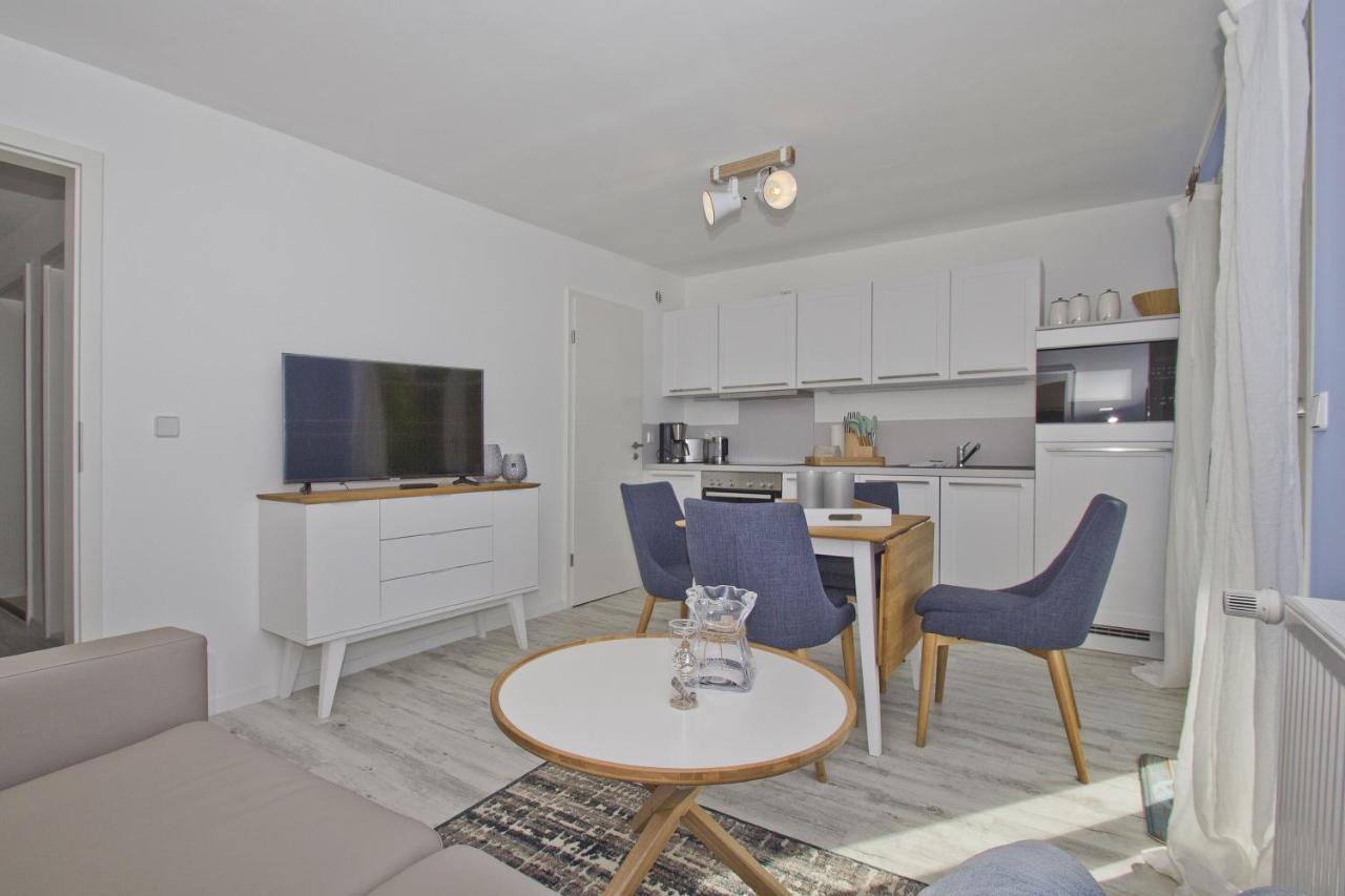 Moderne Ferienwohnung Mit Balkon, Meerblick - Ferienresidenz Zwei Boddenfewo 1-2 Lietzow 외부 사진